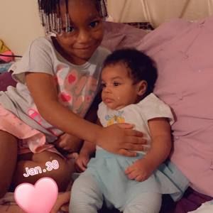 Meet your Posher, Christina